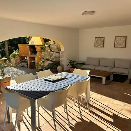 Ses Alzines Lodge